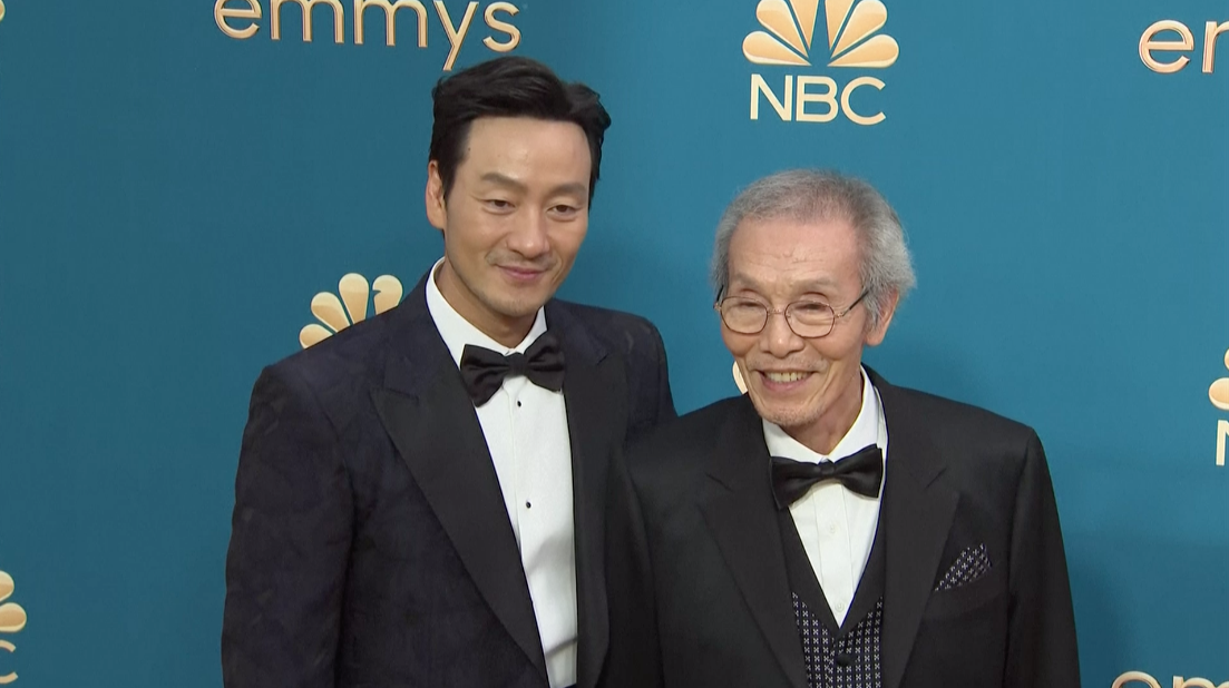 ‘อีจองแจ - เซนดายา’ คว้าดารานำชายหญิงซีรีส์ดราม่างาน Emmy Awards!! ‘อีจองแจ - เซนดายา’ คว้าดารานำชายหญิงซีรีส์ดราม่างาน Emmy Awards!!