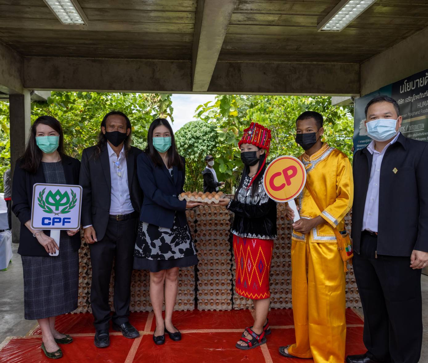 CPF ร่วมสนับสนุน ไข่ไก่ แก่มูลนิธิ LPN ช่วยบรรเทาความเดือดร้อนแรงงานข้ามชาติและชาวไทย