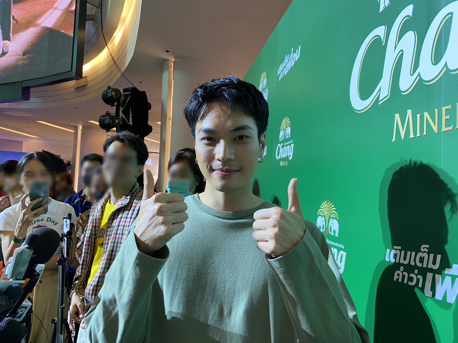 ยังเป็นเพื่อนกันได้ โอบ-มะปราง เปิดใจหลังออกงานด้วยกันครั้งแรก ยืนยัน ไม่มีคบซ้อนแน่นอน