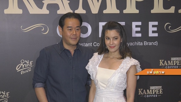 ธัญญ่า-เป๊ก พร้อมครอบครัวเองตระกูล ประกาศช่วยแบ่งเบาสายด่วน 1668 (มีคลิป) ธัญญ่า-เป๊ก พร้อมครอบครัวเองตระกูล ประกาศช่วยแบ่งเบาสายด่วน 1668 (มีคลิป)