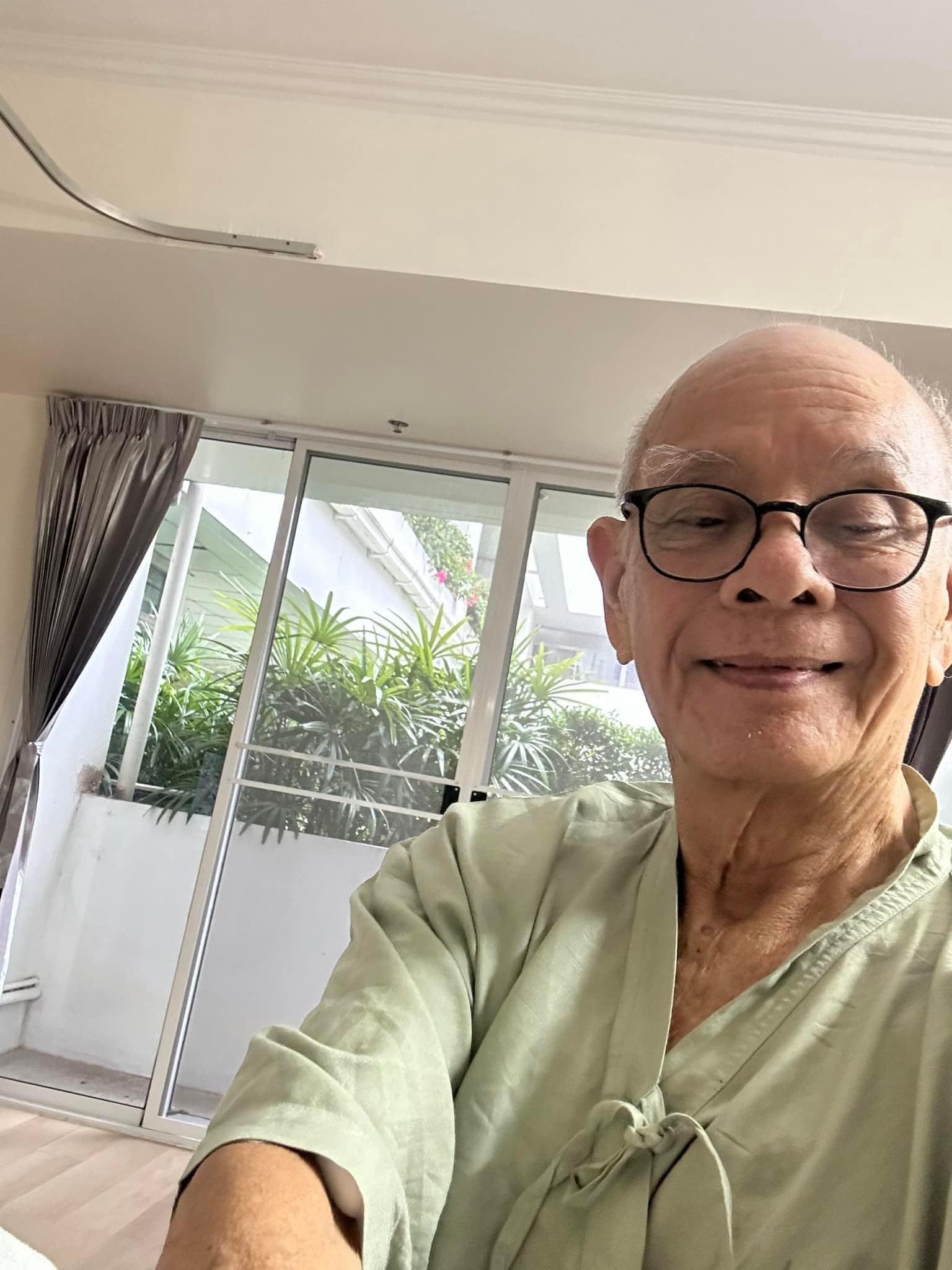 พ่ออี๊ด สุประวัติ เข้าผ่าตัด อาการปลอดภัยดี พ่ออี๊ด สุประวัติ เข้าผ่าตัด อาการปลอดภัยดี