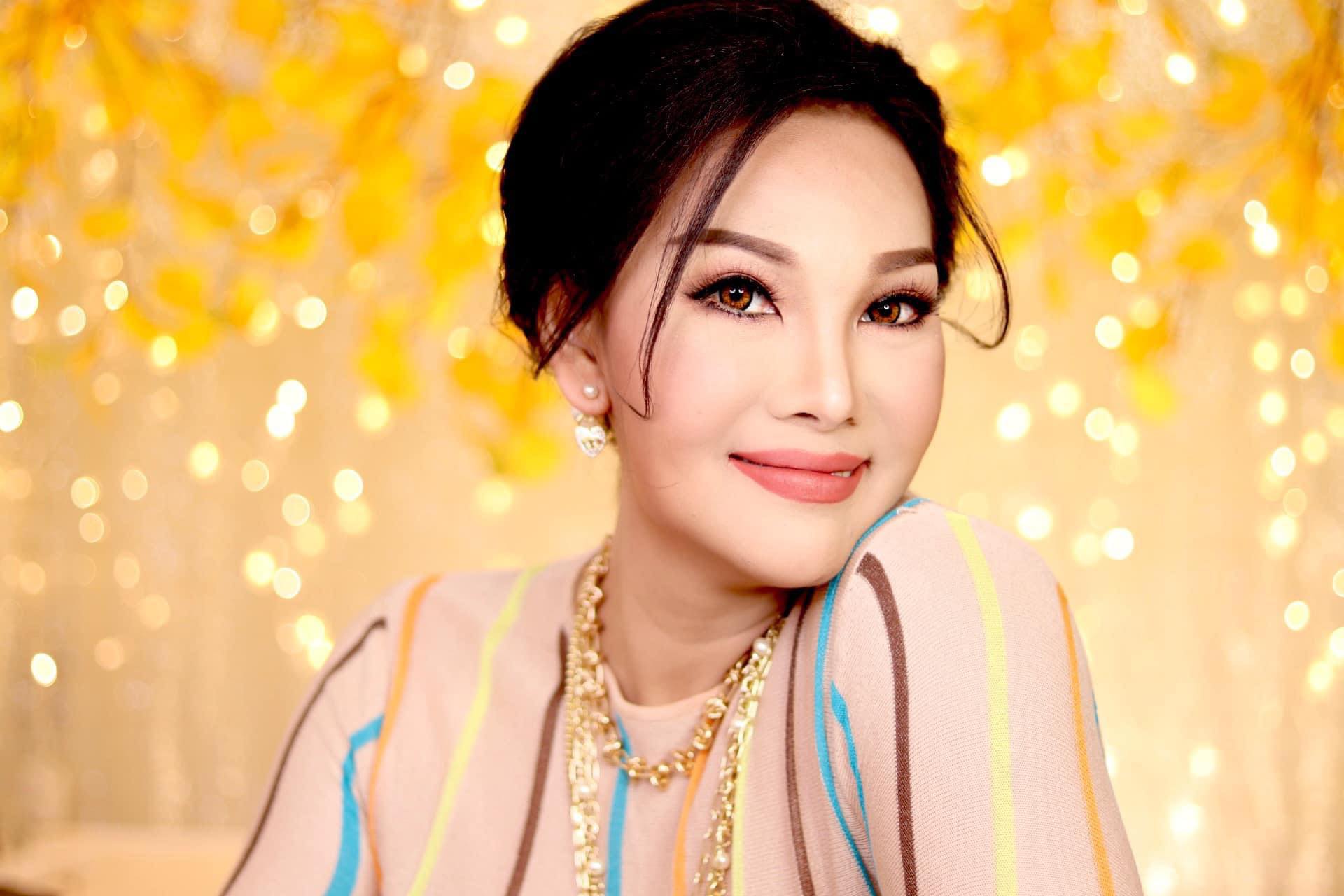 ‘มาดามแพม’ คือใคร เปิดประวัติหลังเป็นข่าวมีดรามากับ ‘น้ำตาล’ ‘มาดามแพม’ คือใคร เปิดประวัติหลังเป็นข่าวมีดรามากับ ‘น้ำตาล’