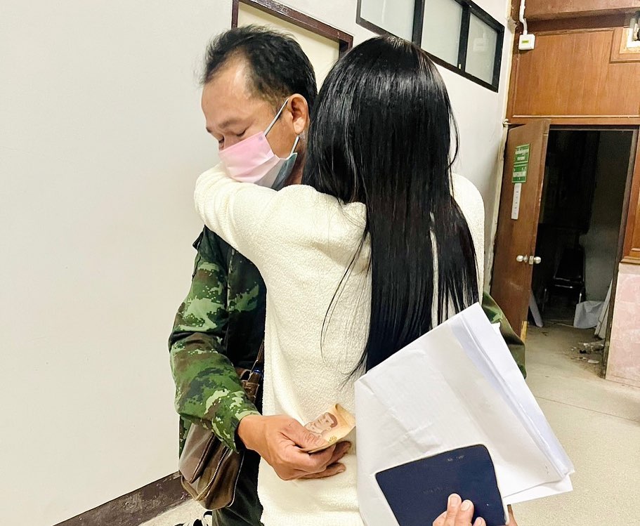 หลานน้อยร้องหาแต่แม่ ต่าย อรทัย ห่วงน้องสะใภ้ หลังถูกรถชนอาการสาหัส!! หลานน้อยร้องหาแต่แม่ ต่าย อรทัย ห่วงน้องสะใภ้ หลังถูกรถชนอาการสาหัส!!