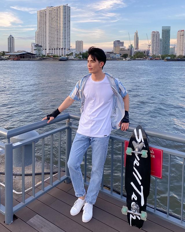 ชาวเน็ตวิจารณ์ยับ!หลัง สน ยุกต์ ไปออกรายการดังถููกแขกรับเชิญหยอกเย้า จนมองว่าเป็นการคุกคามทางเพศ 