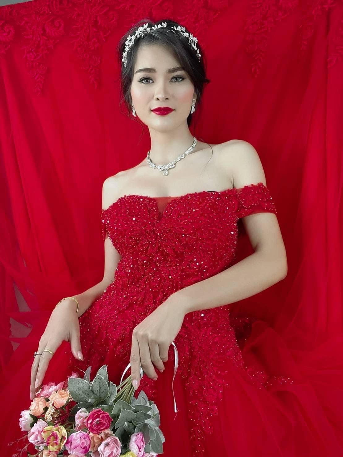 เอ๋ มิรา แจงชัดกลางไลฟ์สด หลัง ครูไพบูลย์ โพสต์ถึงลูกชาย เอ๋ มิรา แจงชัดกลางไลฟ์สด หลัง ครูไพบูลย์ โพสต์ถึงลูกชาย