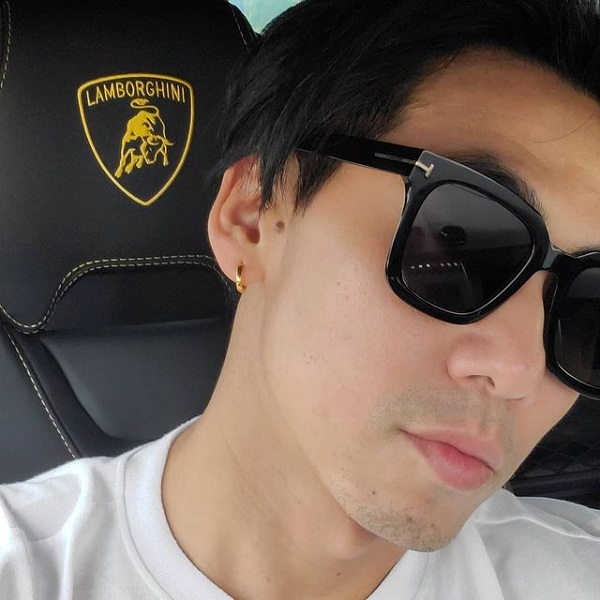 ดีเจเพชรจ้า โวยคนแอบอ้างชื่อและรูป ถ้าไม่หยุดจะฟ้องให้หมด (มีคลิป) ดีเจเพชรจ้า โวยคนแอบอ้างชื่อและรูป ถ้าไม่หยุดจะฟ้องให้หมด (มีคลิป)