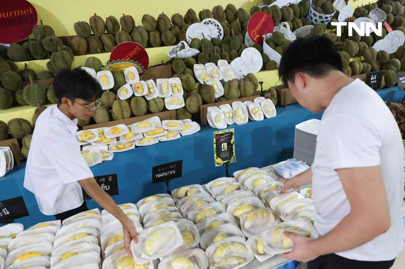 จัดเต็มบุฟเฟ่ต์ทุเรียน สยามพารากอนคัดสุดยอดผลไม้ไทย สด ฉ่ำ จัดเต็มบุฟเฟ่ต์ทุเรียน สยามพารากอนคัดสุดยอดผลไม้ไทย สด ฉ่ำ