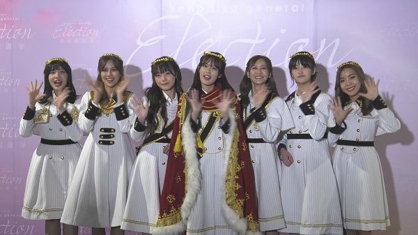 “โมบายล์” BNK48 คว้าอันดับ 1 “12th Single Senbatsu General Election”   (มีคลิป)