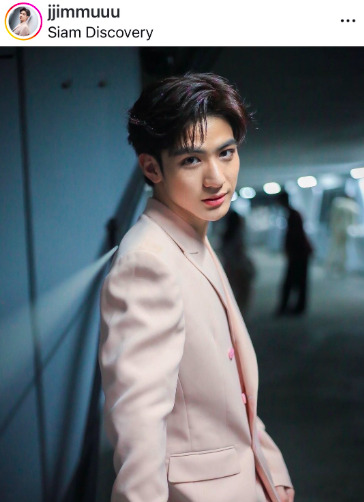 ทำความรู้จัก จิมมี่ จิรเมธ หนุ่มฮอตจากซีรีส์ ไทม์ผ่านเวลา ทำความรู้จัก จิมมี่ จิรเมธ หนุ่มฮอตจากซีรีส์ ไทม์ผ่านเวลา