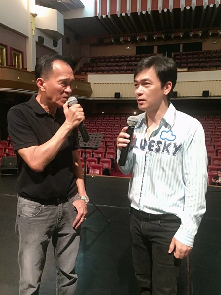 ชมพู ฟรุตตี้ เล่าความประทับที่มีมากมาย ต่อศิลปินในดวงใจ ต้อย เศรษฐา ชมพู ฟรุตตี้ เล่าความประทับที่มีมากมาย ต่อศิลปินในดวงใจ ต้อย เศรษฐา