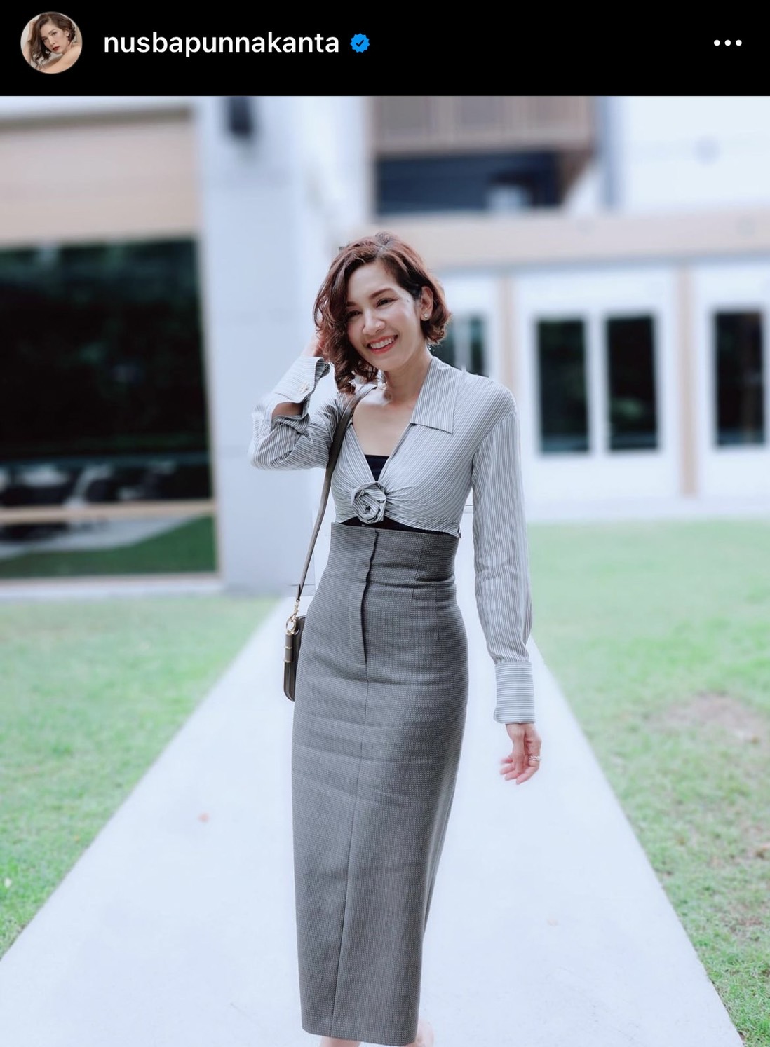 เปิดภาพสุดอบอุ่น นุสบา พาลูกชายมอบของขวัญให้คุณยายในวันปีใหม่