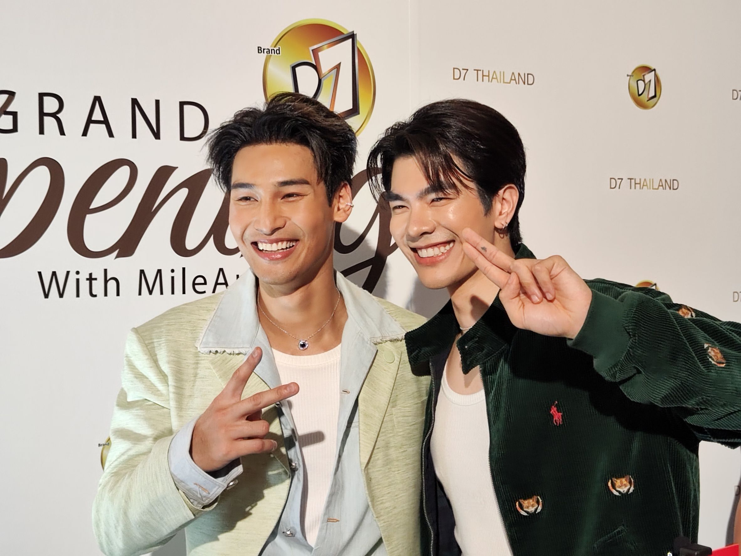 มาย-อาโป เผยเตรียมจัดเวิลด์ทัวร์ขอบคุณแฟนคลับที่คอยอยู่เคียงข้างและให้การสนับสนุนเป็นอย่างดี