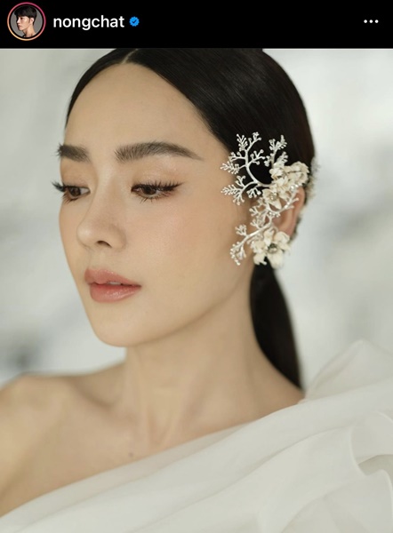 ปุยฝ้าย AF ควง ตาม เธียรวิชญ์ เข้าพิธีหมั้นสุดอบอุ่น ปุยฝ้าย AF ควง ตาม เธียรวิชญ์ เข้าพิธีหมั้นสุดอบอุ่น