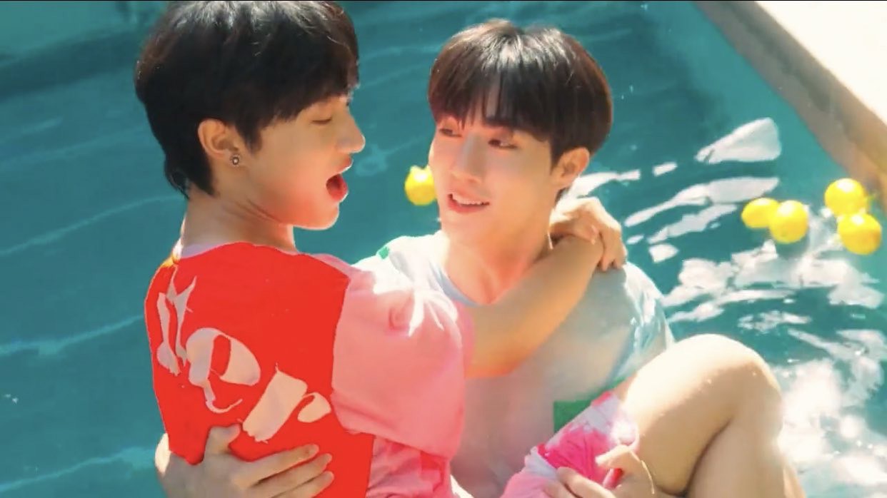 ซี-นุนิว เตรียมปล่อย Photobook กระเเสตอบรับสุดปัง ขึ้นเทรนด์ทวิตเตอร์ อันดับ1 