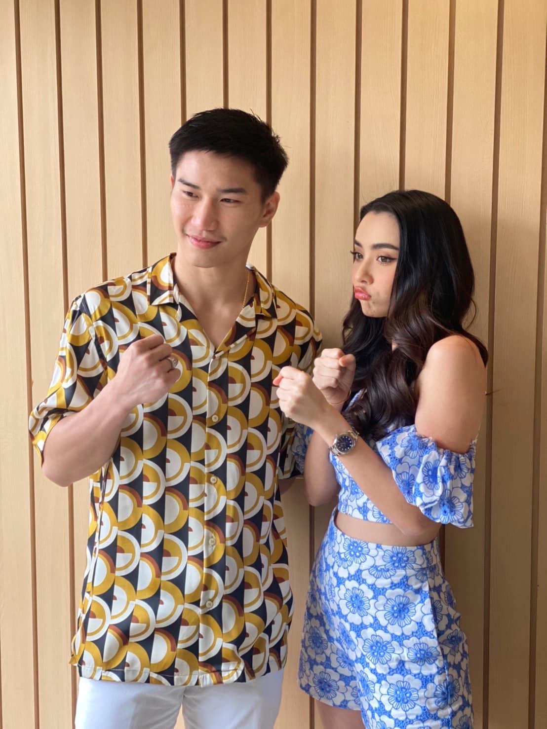 มุกดา ดีใจหลัง ตะวันฉาย โพสต์บอกรัก ลั่น! จิ้นกันได้แต่ใจเย็นๆ มุกดา ดีใจหลัง ตะวันฉาย โพสต์บอกรัก ลั่น! จิ้นกันได้แต่ใจเย็นๆ