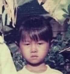 ใครเป็นใคร?! ย้อนดูรูปวัยเด็กของศิลปินคนดัง!!