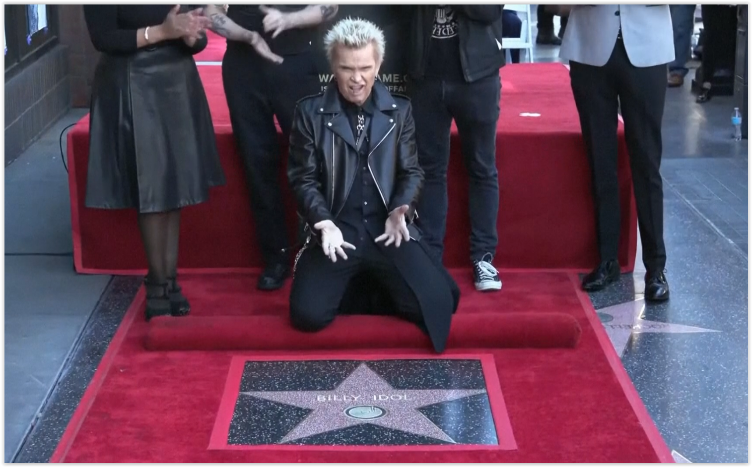 “Billy Idol”  ได้รับดวงดาว “Hollywood Walk of Fame”  