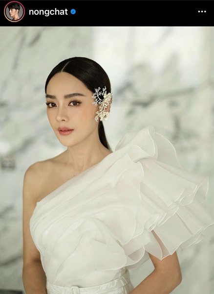 ปุยฝ้าย AF ควง ตาม เธียรวิชญ์ เข้าพิธีหมั้นสุดอบอุ่น ปุยฝ้าย AF ควง ตาม เธียรวิชญ์ เข้าพิธีหมั้นสุดอบอุ่น