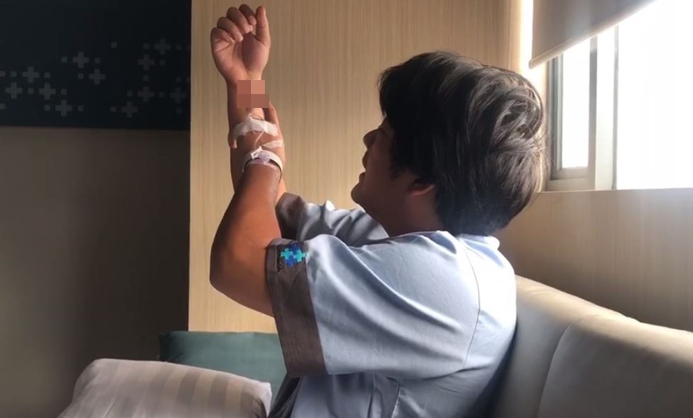 “ลีโอ พุฒ” อัดคลิปอัปเดตการผ่าตัดรักษาโรคเส้นเลือดหัวใจตีบ