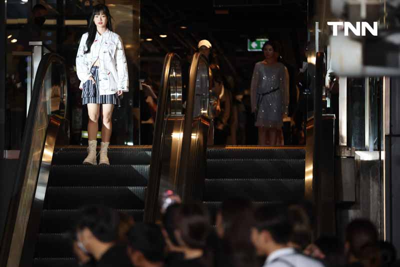 อัพเดทเทรนด์แฟชั่นระดับโลก “World Fashion Trend Spring/Summer 2024” อัพเดทเทรนด์แฟชั่นระดับโลก “World Fashion Trend Spring/Summer 2024”