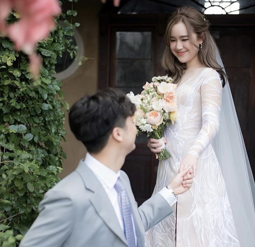 ภาพพรีเวดดิ้ง หมอพลอย โสวิชญา-แฟน ลูกสาว ดี้ ปัทมา สวยหล่อสมใจแม่หายเหนื่อย ภาพพรีเวดดิ้ง หมอพลอย โสวิชญา-แฟน ลูกสาว ดี้ ปัทมา สวยหล่อสมใจแม่หายเหนื่อย