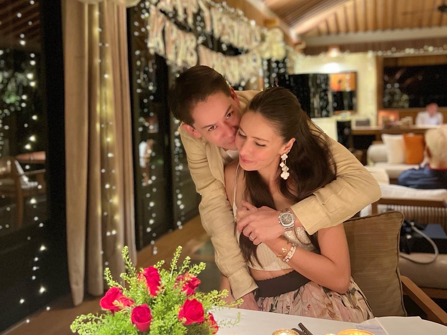 “กรณ์ - ริต้า” จัดแฟมมิลี่ทริปครอบครัวสุขสันต์ พร้อมเซอร์ไพรส์วันเกิด “กพ ณรงค์เดช” “กรณ์ - ริต้า” จัดแฟมมิลี่ทริปครอบครัวสุขสันต์ พร้อมเซอร์ไพรส์วันเกิด “กพ ณรงค์เดช”