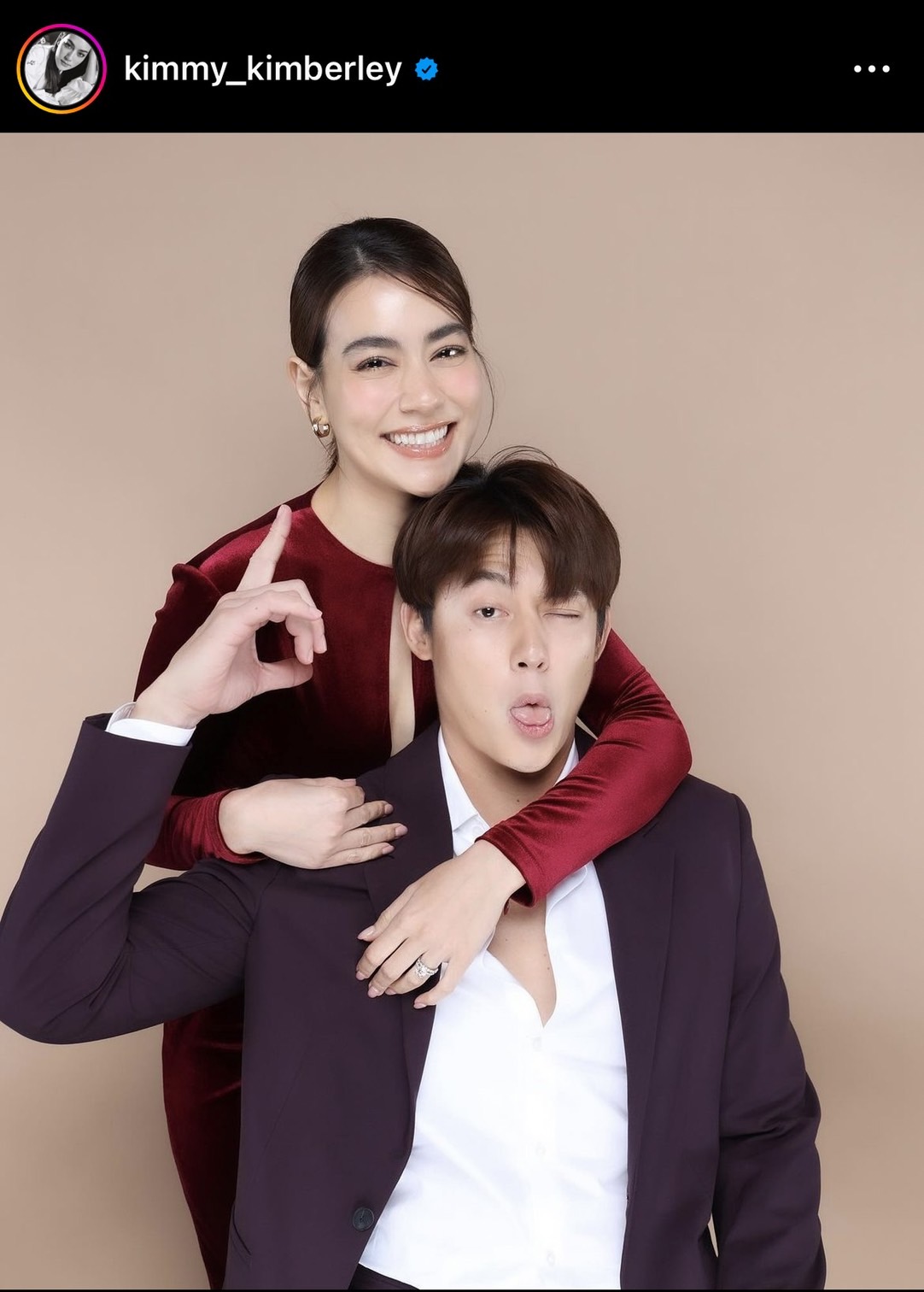 คิมเบอร์ลี่ รับ หมาก สายเปย์เรื่องงานแต่งจ่ายเองทั้งหมด คิมเบอร์ลี่ รับ หมาก สายเปย์เรื่องงานแต่งจ่ายเองทั้งหมด