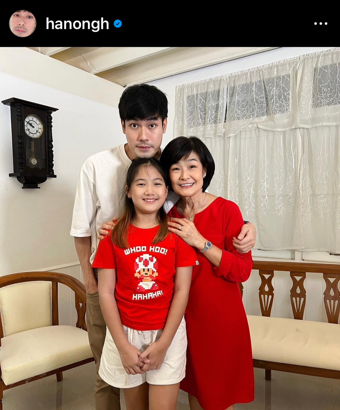 หน่อง ธนา เคลียร์ประเด็นปล่อยโฮกลางวงสัมภาษณ์ หน่อง ธนา เคลียร์ประเด็นปล่อยโฮกลางวงสัมภาษณ์