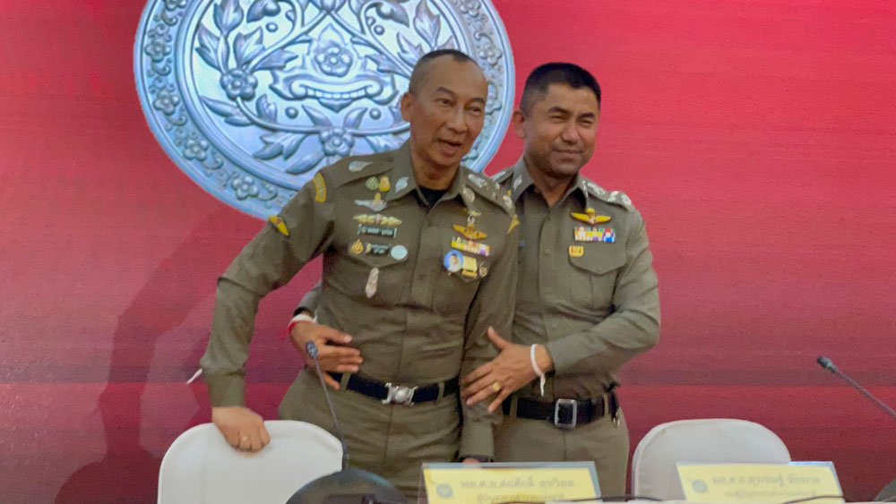 ปิดฉากความขัดแย้ง นายกฯเคลียร์ใจ! สั่งยุติศึกตำรวจ เดินหน้าทำงานเพื่อประชาชน ปิดฉากความขัดแย้ง นายกฯเคลียร์ใจ! สั่งยุติศึกตำรวจ เดินหน้าทำงานเพื่อประชาชน