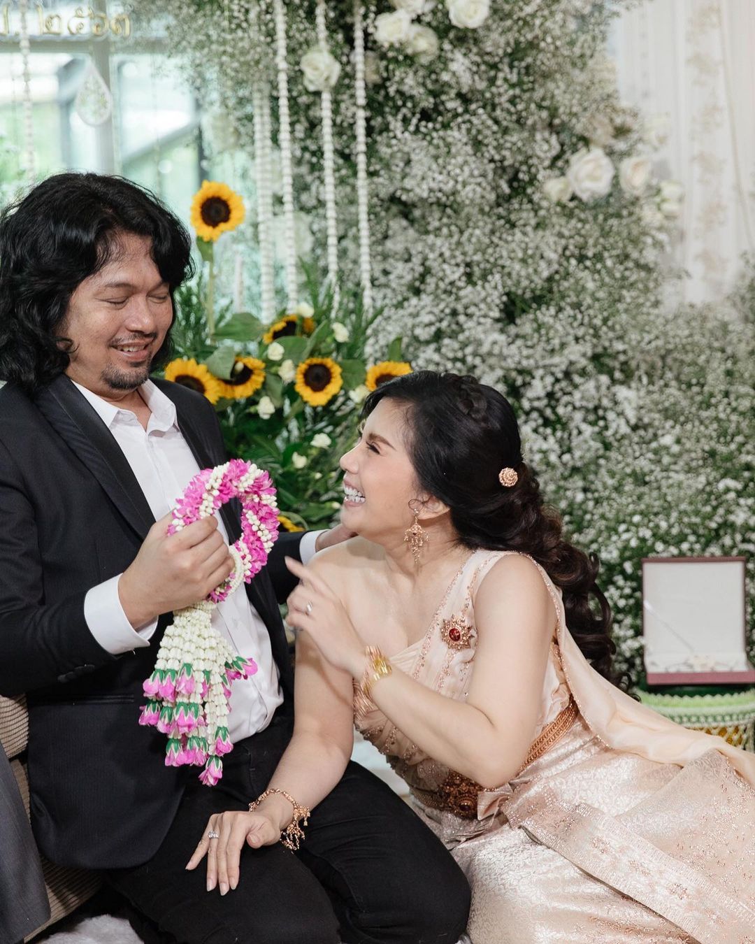 เสก โลโซ ติดคุก ด้านภรรยา กานต์ พร้อมตั้งโต๊ะแถลงเร็วๆ นี้