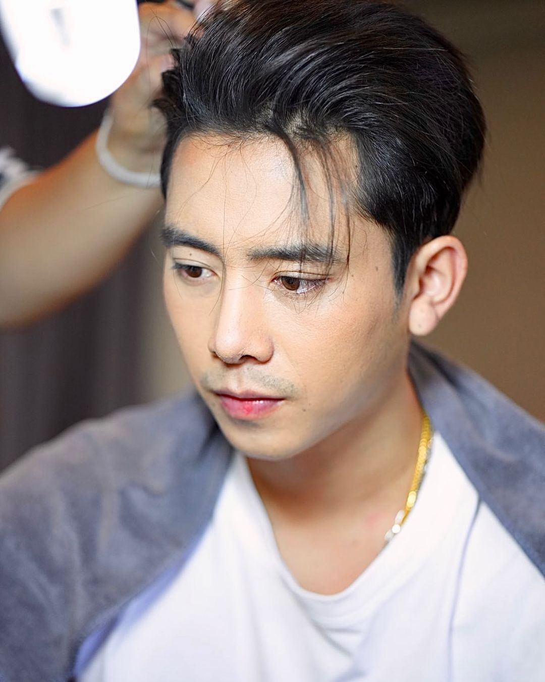 เบิ้ล ปทุมราช ทำพิธีลงนะหน้าทอง / ฝน ร้องไห้กลางพิธีบวงสรวง (มีคลิป)