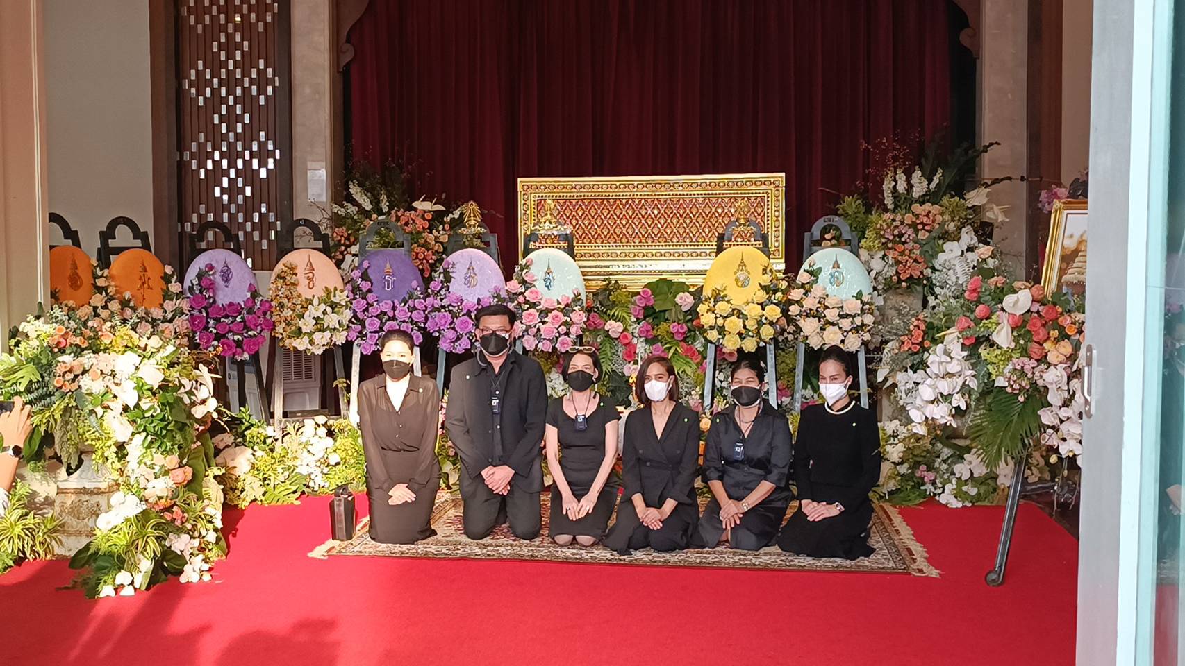 พ่อรอง เค้ามูลคดี ร่วมงานสวดอภิธรรม สรพงศ์ ชาตรี ในคืนที่3