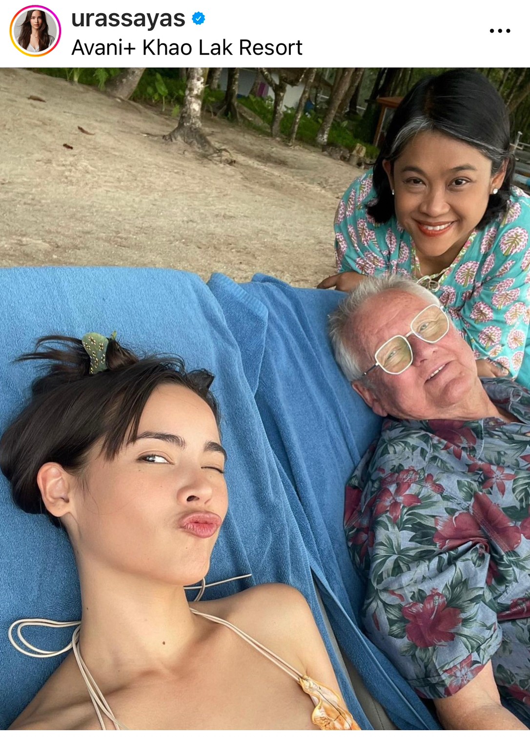 ญาญ่า อุรัสยา อวดลุคแซ่บริมชายหาด ทำคอมเมนต์ไฟลุก!! ญาญ่า อุรัสยา อวดลุคแซ่บริมชายหาด ทำคอมเมนต์ไฟลุก!!