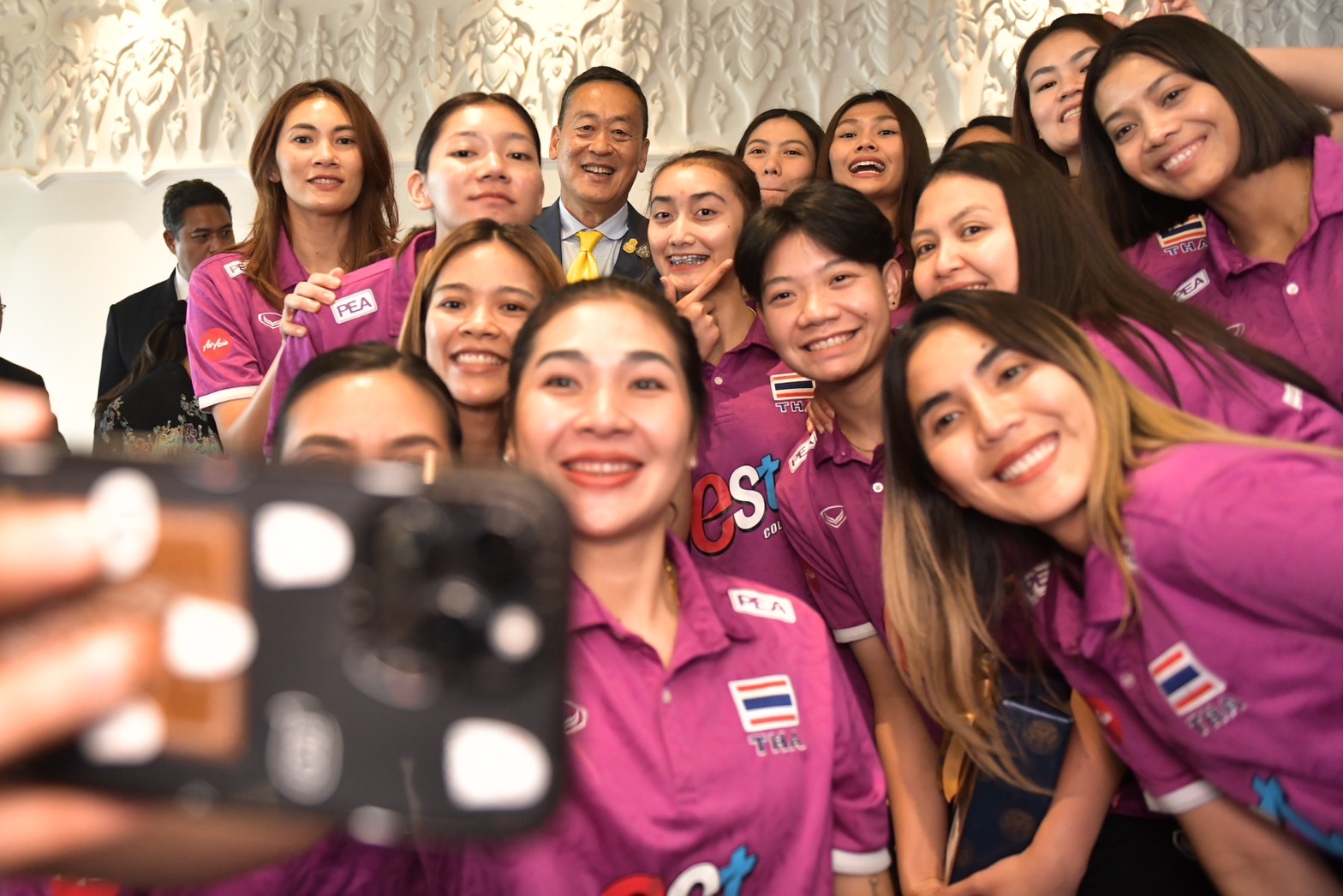 นายกฯให้กำลังใจวอลเลย์บอลหญิงทีมชาติไทย สู้ศึกโอลิมปิก 2024 รอบคัดเลือก นายกฯให้กำลังใจวอลเลย์บอลหญิงทีมชาติไทย สู้ศึกโอลิมปิก 2024 รอบคัดเลือก