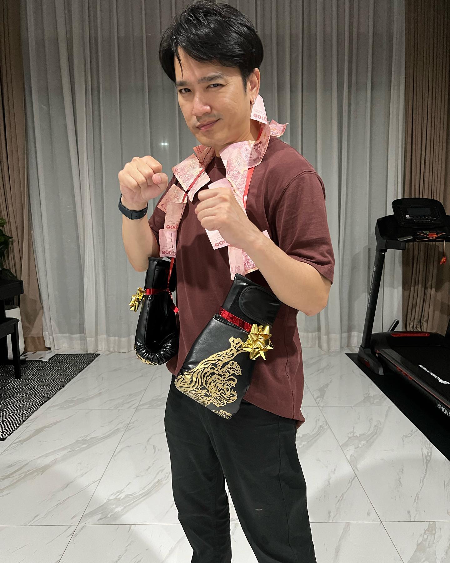 เอ๊ะ จิรากร อัปเดตคดีถูกทำร้ายร่างกาย เผย สภาพจิตใจดีขึ้นแล้ว