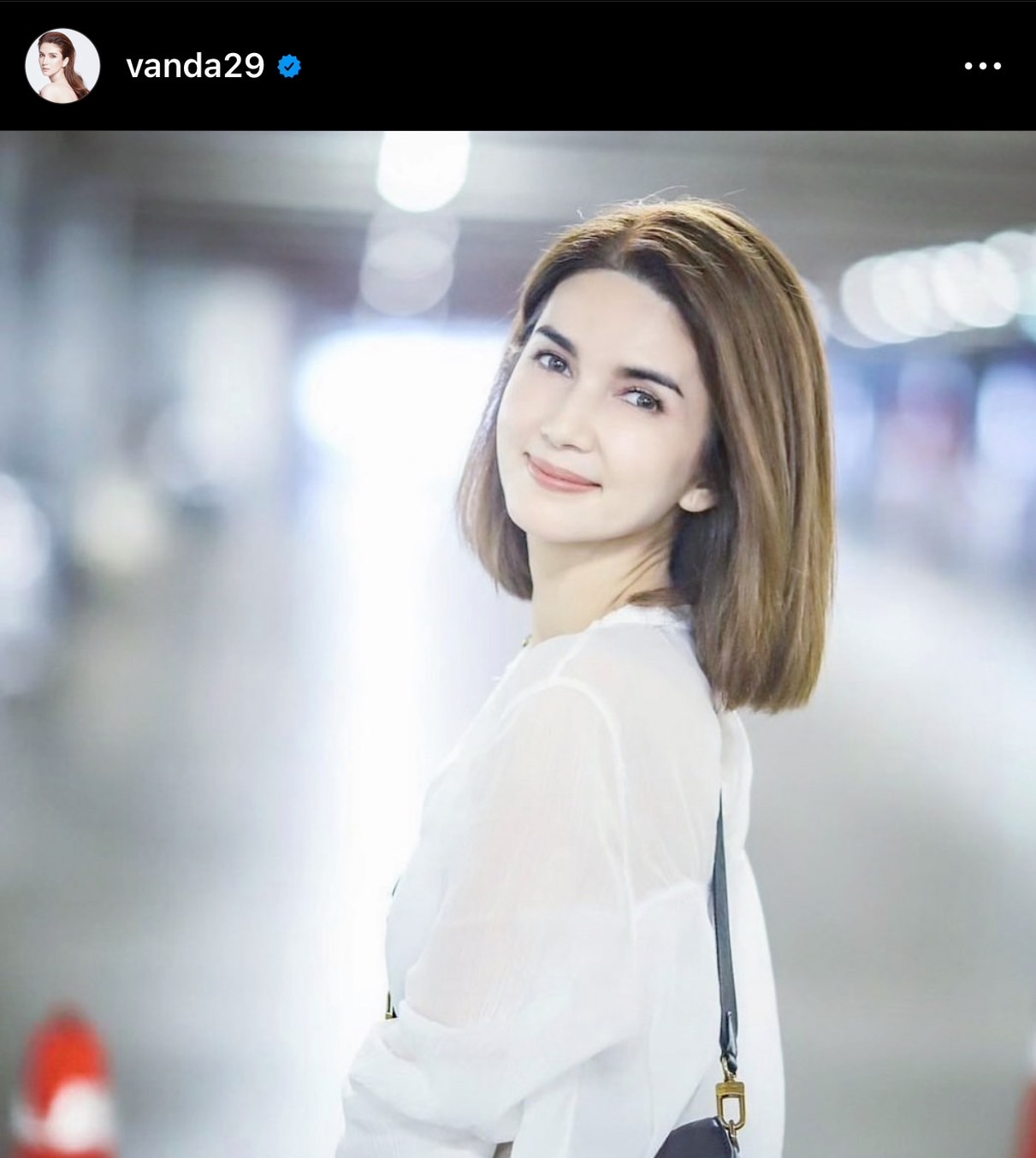 โบว์ แวนด้า ออกโรงชี้แจงแทนลูกชาย หลังเจอประเด็นดราม่าในรายการแข่งขันเซอร์ไวเวอร์ โบว์ แวนด้า ออกโรงชี้แจงแทนลูกชาย หลังเจอประเด็นดราม่าในรายการแข่งขันเซอร์ไวเวอร์