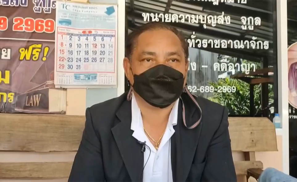 สุดงง! ยายวัย 70 หลงในสนามฉีดวัคซีน เจอฉีดแอสตร้าเซนเนก้าเบิ้ลรวดเดียว 2 เข็ม สุดงง! ยายวัย 70 หลงในสนามฉีดวัคซีน เจอฉีดแอสตร้าเซนเนก้าเบิ้ลรวดเดียว 2 เข็ม