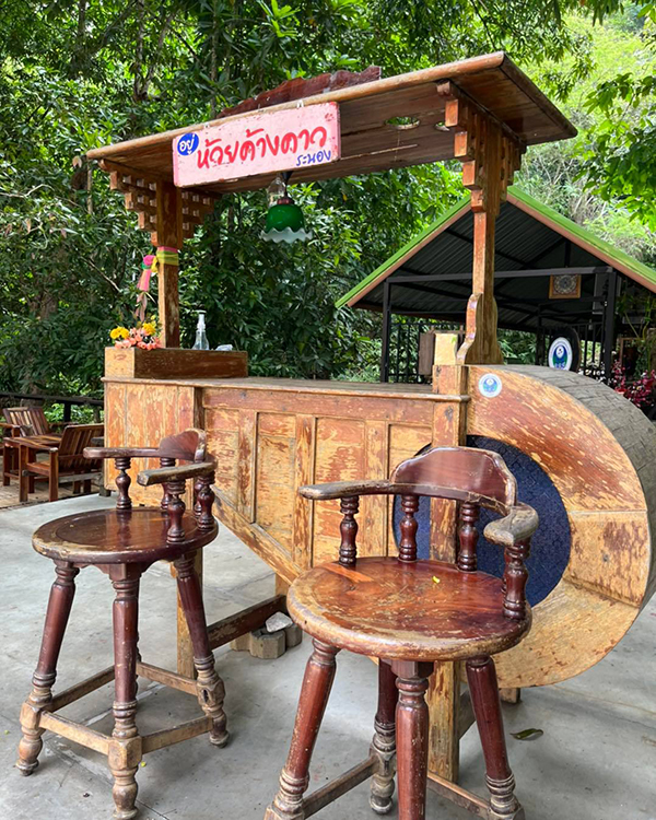 10 คาเฟ่ระนอง บรรยากาศดี เติมเต็มธรรมชาติเข้าปอด 10 คาเฟ่ระนอง บรรยากาศดี เติมเต็มธรรมชาติเข้าปอด