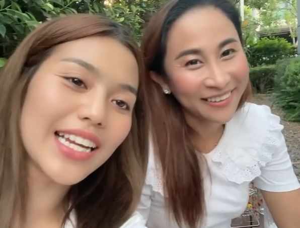 ลาล่า อาร์สยาม ออกอาการเขิน เมื่อถูกถามถึงสถานะของ แพน นทีเทพ