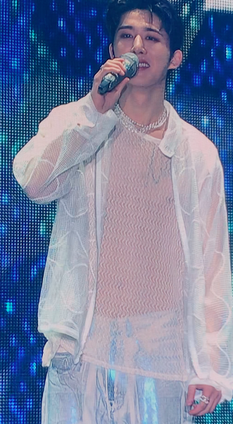 สุดเซอร์ไพรส์!! 'ยอร์ช ยงศิลป์' รัวแร็ปรัวแดนซ์กลางคอนเสิร์ต 'B.I' ในไทย