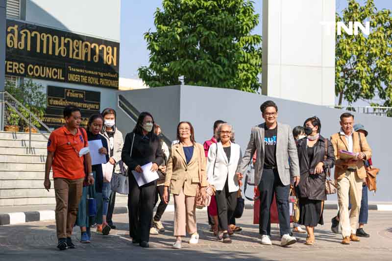 เคนโด้นำผู้เสียหาย “ดิ ไอคอน” ยืนถอดถอน ทนายวิฑูรย์ มีพฤติกรรมข่มขู่ ยุ่งเหยิงพยาน เคนโด้นำผู้เสียหาย “ดิ ไอคอน” ยืนถอดถอน ทนายวิฑูรย์ มีพฤติกรรมข่มขู่ ยุ่งเหยิงพยาน