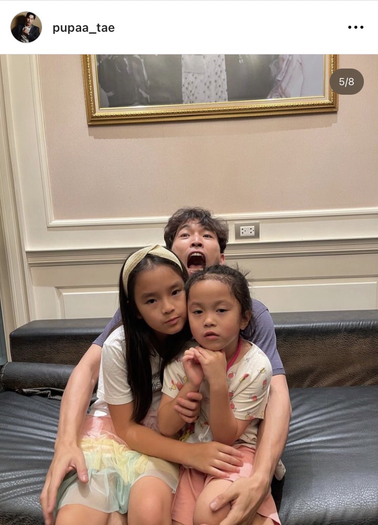 โมเมนต์อบอุ่น ภูผา เตชะณรงค์  โพสต์ภาพอดีตพี่สะใภ้ แอฟ ทักษอร ร่วมเฟรมกับครอบครัวเตชะณรงค์ 