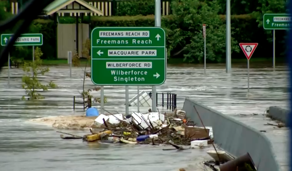ชาวซิดนีย์ในออสเตรเลียเตรียมเผชิญฝนตกหนักต่อเนื่อง ชาวซิดนีย์ในออสเตรเลียเตรียมเผชิญฝนตกหนักต่อเนื่อง