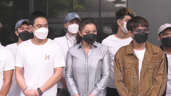 ศิลปินค่ายข้าวสาร มอบเงินคอนเสิร์ตออนไลน์ให้ องค์กรทำดีช่วยโควิด 19 ศิลปินค่ายข้าวสาร มอบเงินคอนเสิร์ตออนไลน์ให้ องค์กรทำดีช่วยโควิด 19