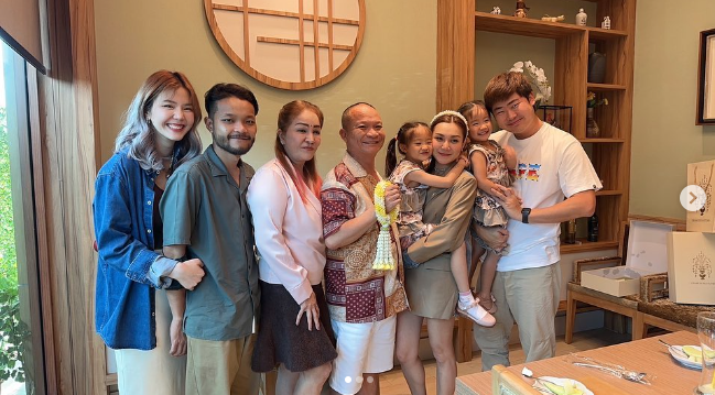 เปิดตัว “หม่ำ จ๊กมก” ในฐานะประธานสโมสร ยโสธร FC (มีคลิป)