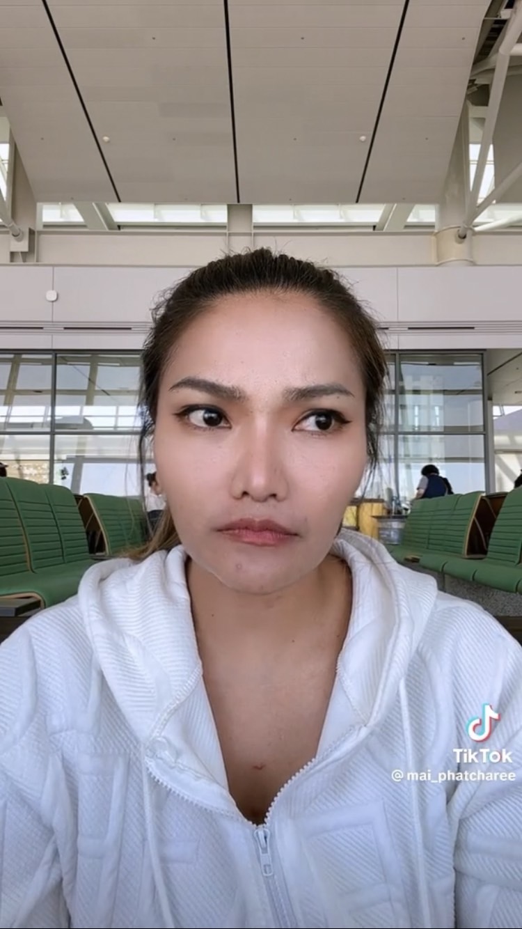 หมอลำชื่อดัง ใหม่ พัชรี เล่าเหตุการณ์ติด ตม. เข้าเกาหลีใต้ไม่ได้