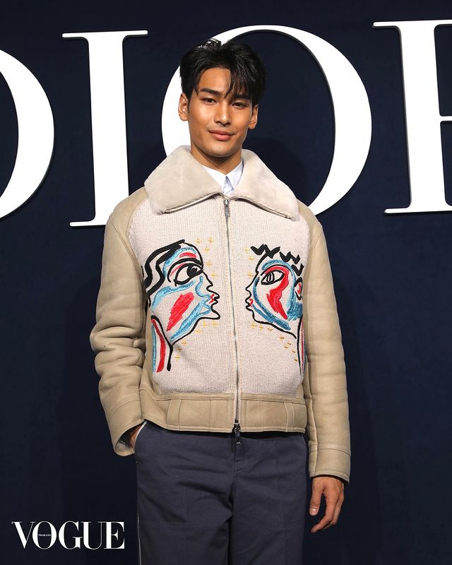'จีซู-อาโป-คิมเบอร์ลี่'!! เฉิดฉายโดดเด่น ชมแฟชั่นโชว์ Dior ที่ปารีส 'จีซู-อาโป-คิมเบอร์ลี่'!! เฉิดฉายโดดเด่น ชมแฟชั่นโชว์ Dior ที่ปารีส