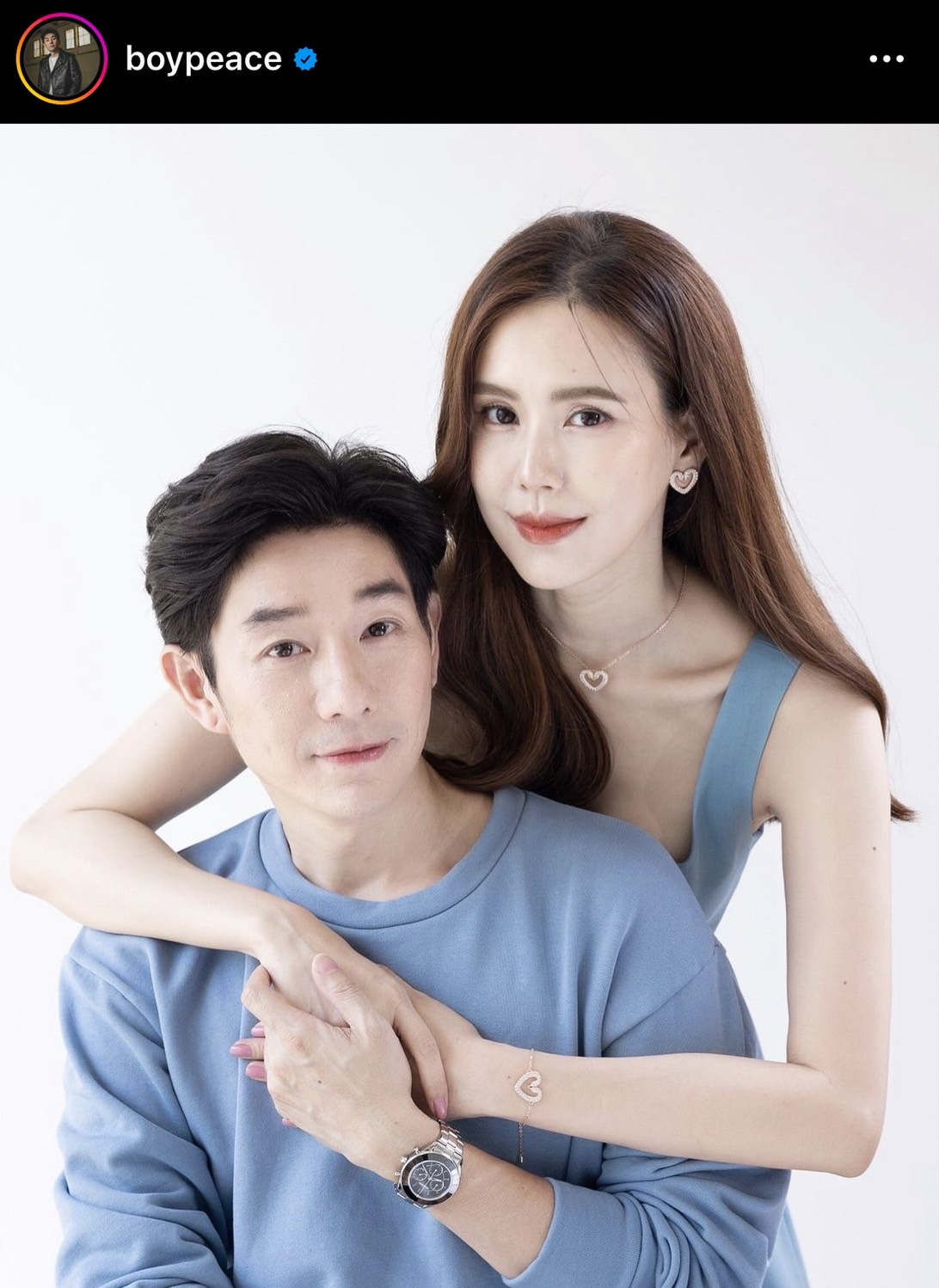 บอย พีชเมกเกอร์ แฉความโป๊ะของ เจี๊ยบ พิจิตรา เมื่อไปซื้อโทรศัพท์!! บอย พีชเมกเกอร์ แฉความโป๊ะของ เจี๊ยบ พิจิตรา เมื่อไปซื้อโทรศัพท์!!