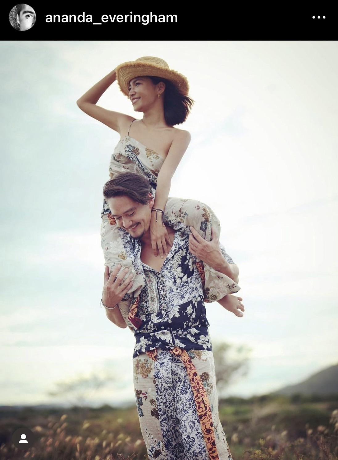 อนันดา เบรกงาน เร่งสร้างเรือนหอ เริ่มเคลิ้มหลังถูกทักเรื่องลูกบ่อย! อนันดา เบรกงาน เร่งสร้างเรือนหอ เริ่มเคลิ้มหลังถูกทักเรื่องลูกบ่อย!