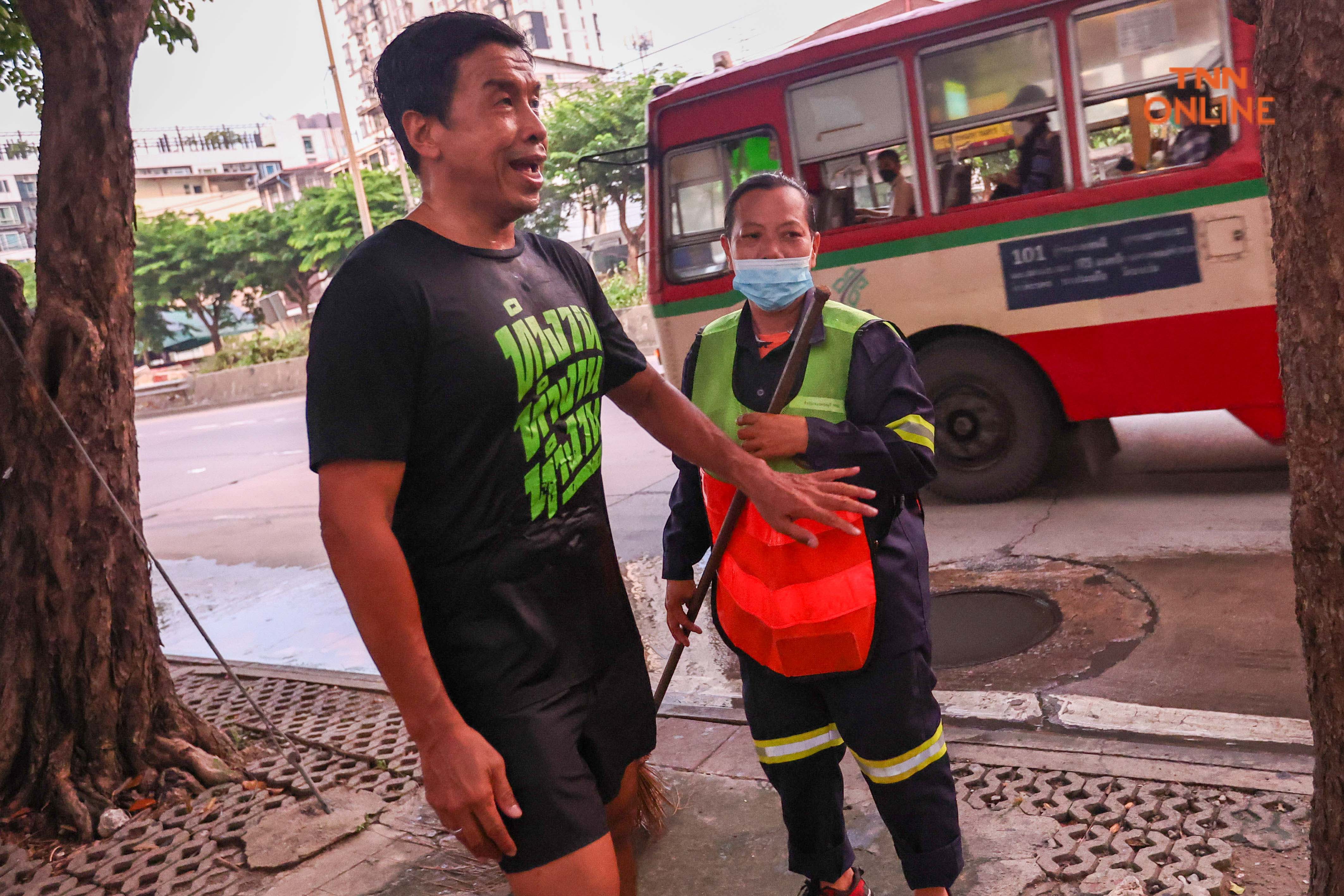 ชัชชาติตรวจอุโมงค์ท่าพระ หลังวันนี้เปิดวันแรกพบการจราจรดีขึ้น เร่งเก็บงานทางเท้า ชัชชาติตรวจอุโมงค์ท่าพระ หลังวันนี้เปิดวันแรกพบการจราจรดีขึ้น เร่งเก็บงานทางเท้า